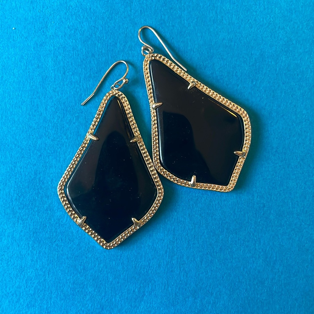Kendra Scott- Alex Gold Drop Earrings in Black